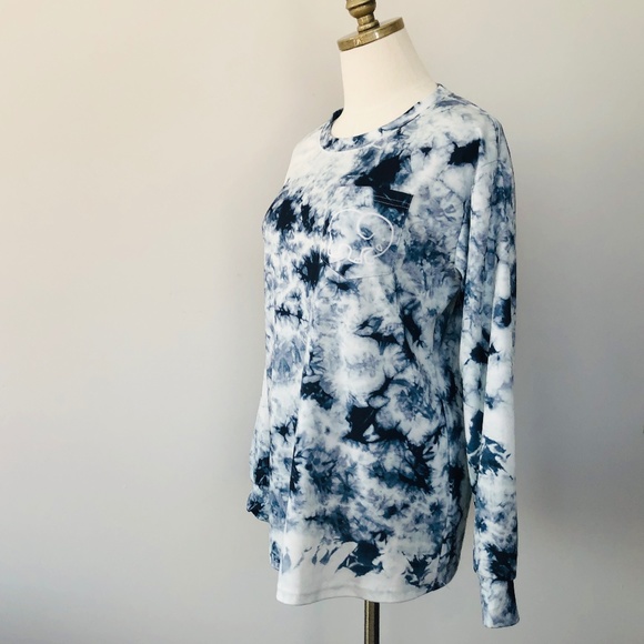 Blue Pullover Medium - Picture 3 of 7